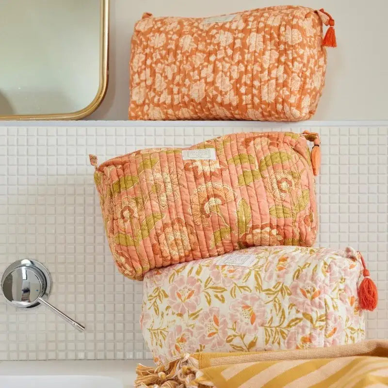 Toiletry bag - Petunia Rose