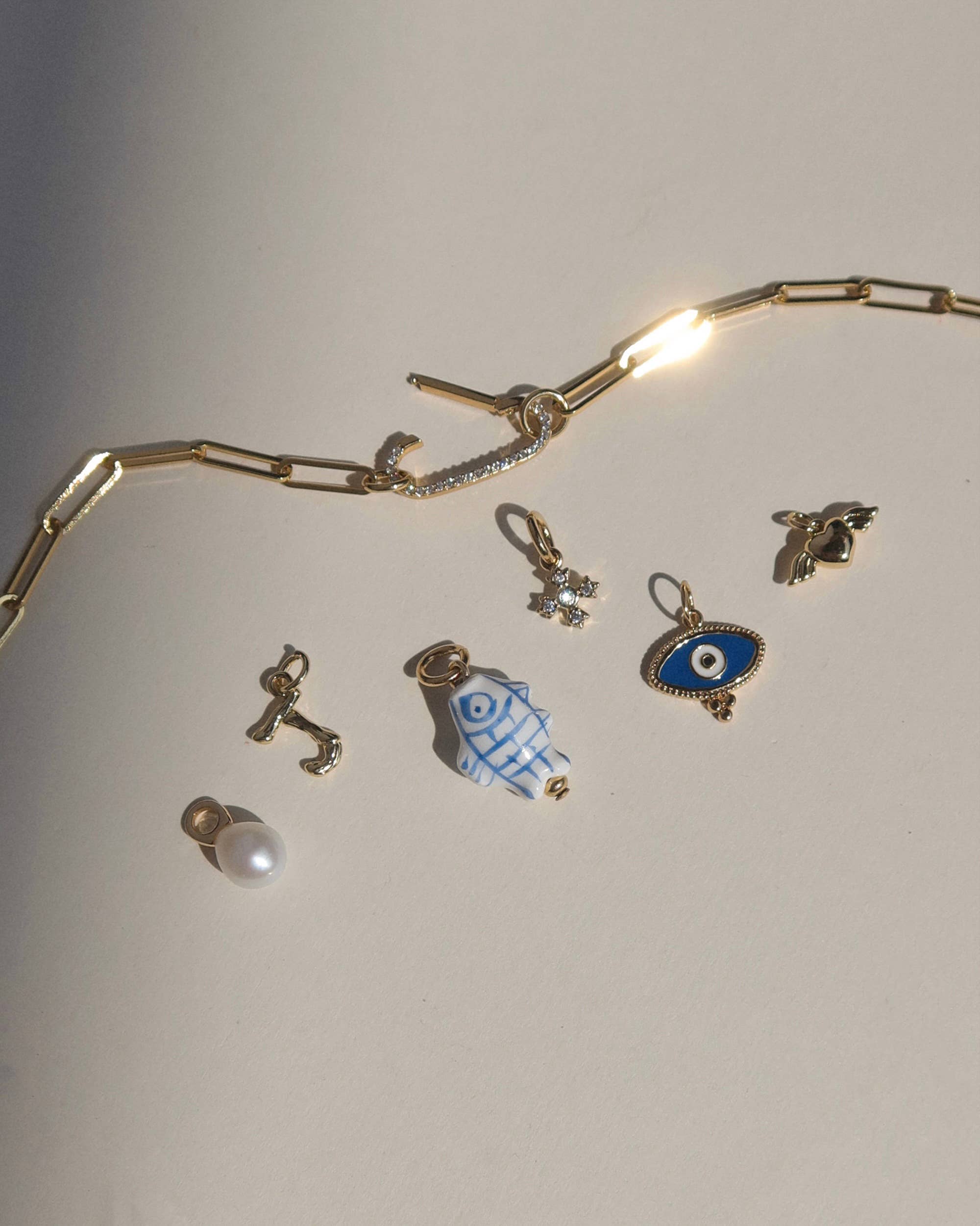 Gene Paperclip Enhancer Chain