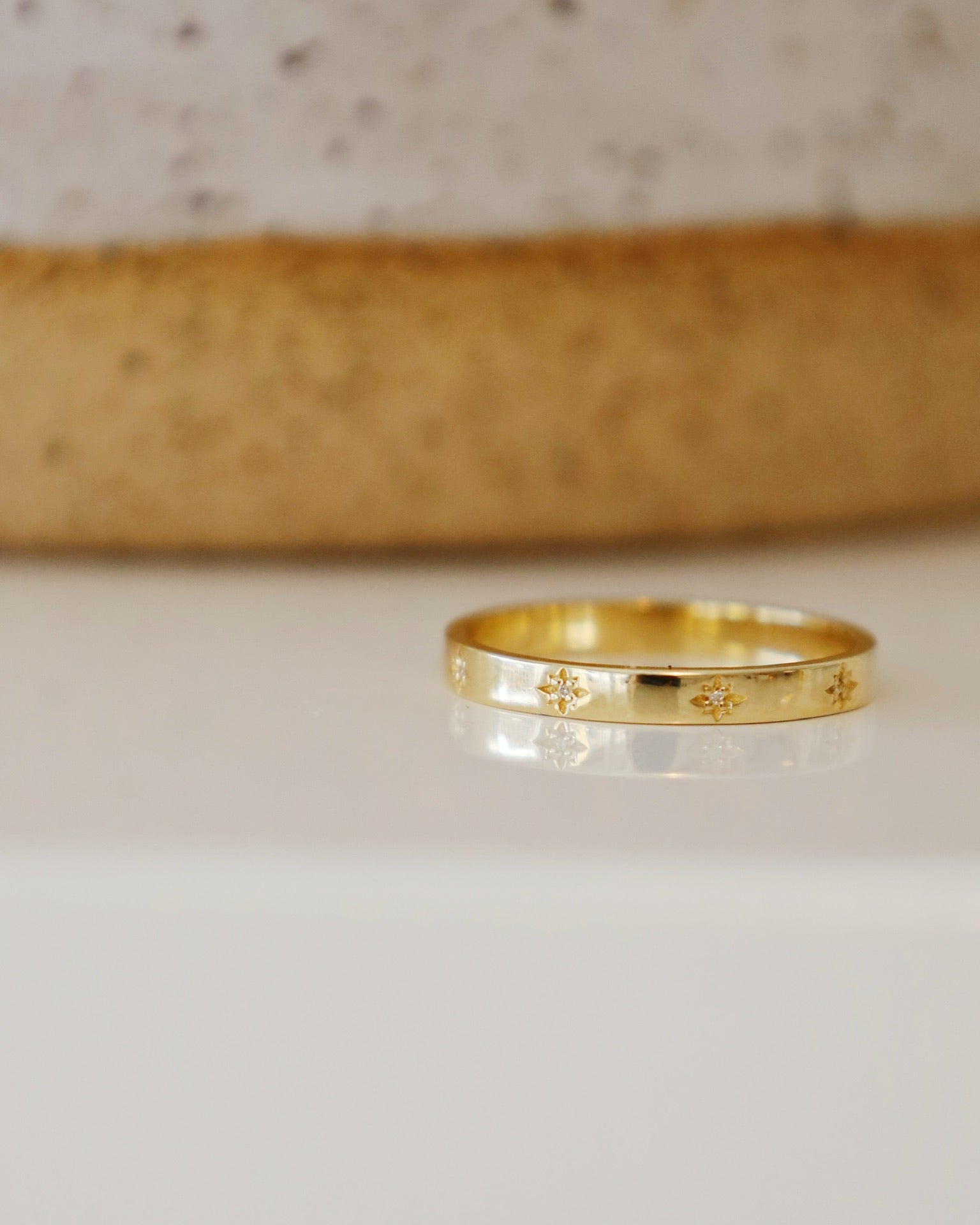 Solid Gold Diamond Stardust Band