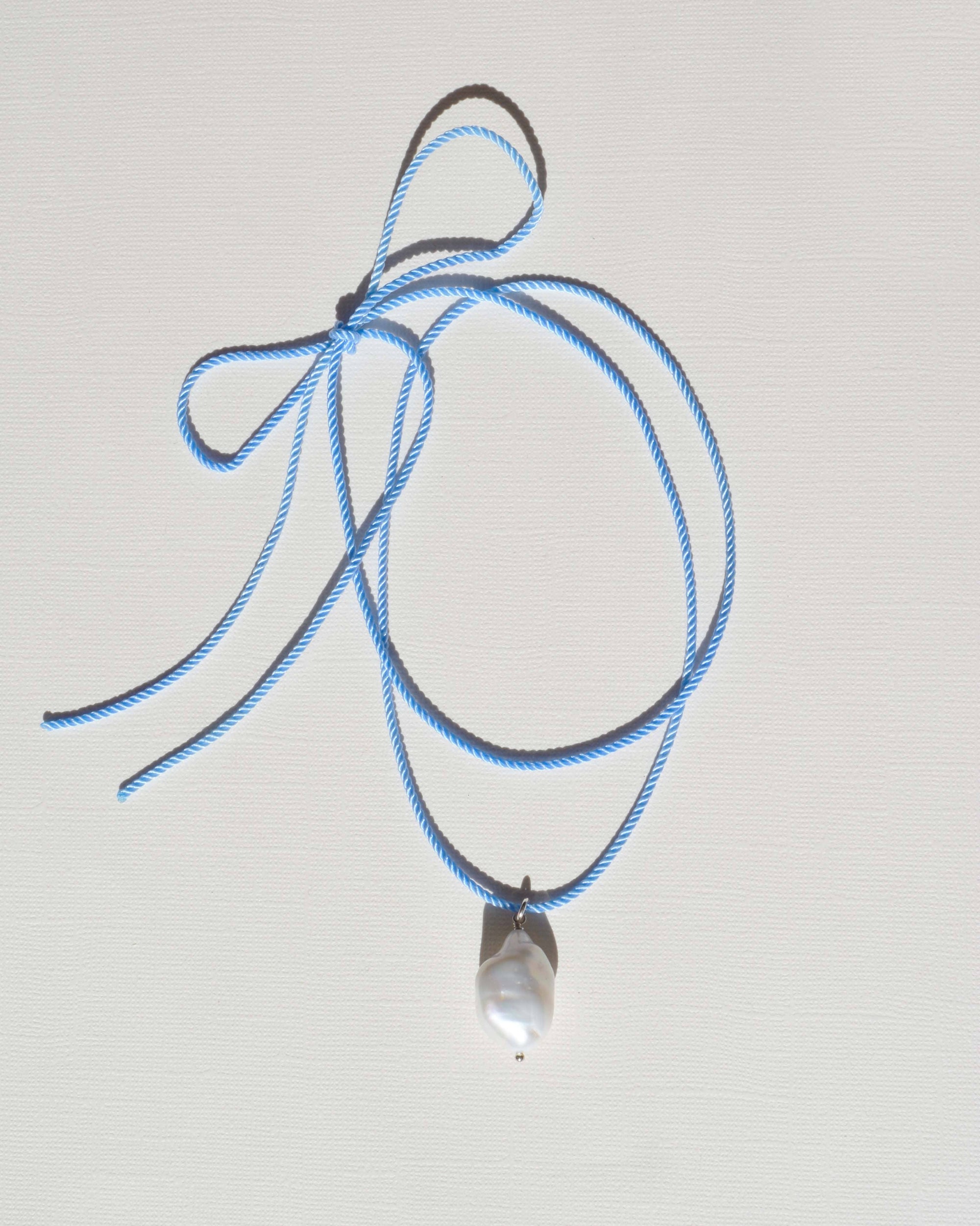 Rope Pearl Necklace