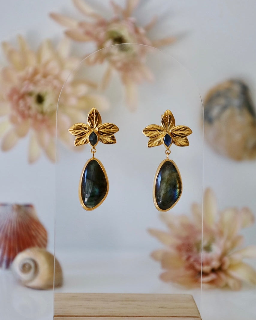 Sylve Drop Labradorite Earrings
