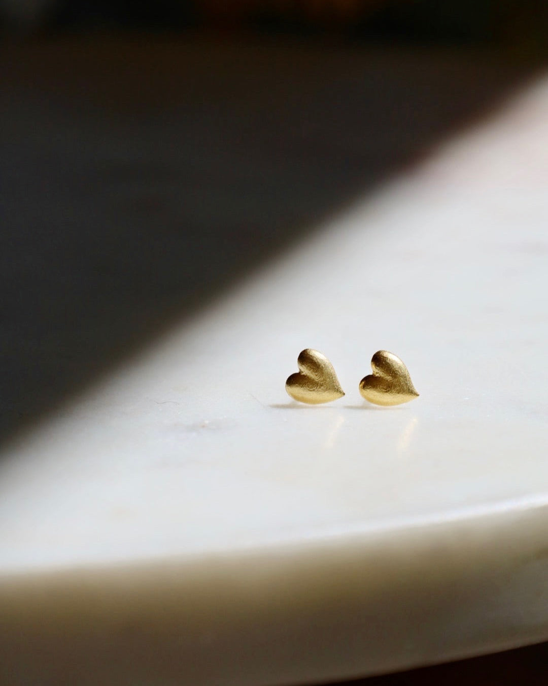 Corà  Heart Stud Earrings