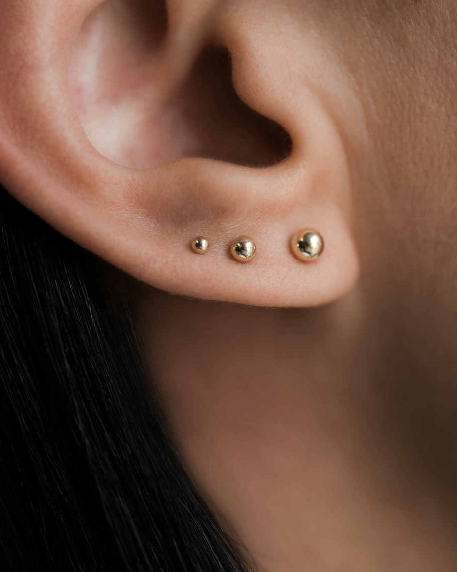 Bead Stud Earring (single)