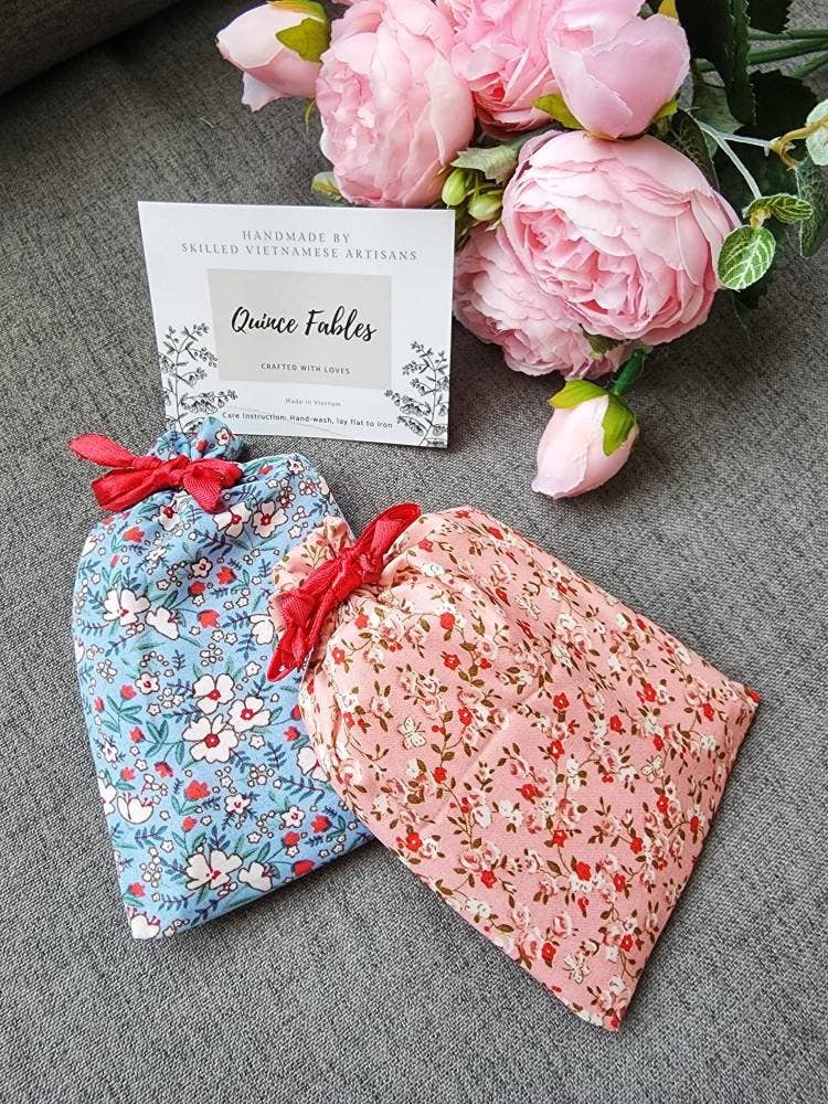Floral Embroidered Compact Mirror, Collection Scarlett✅