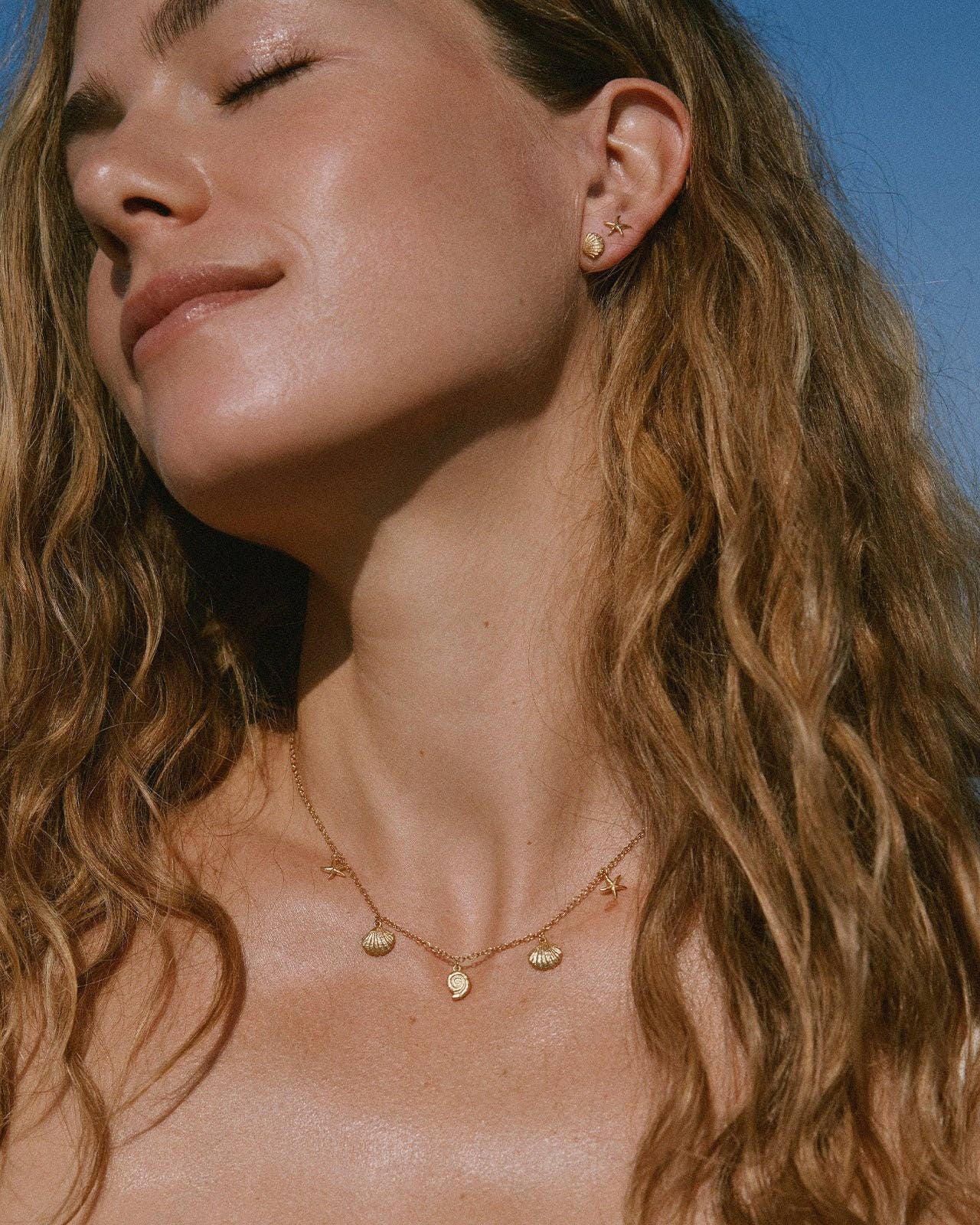 Almé Stud Earrings