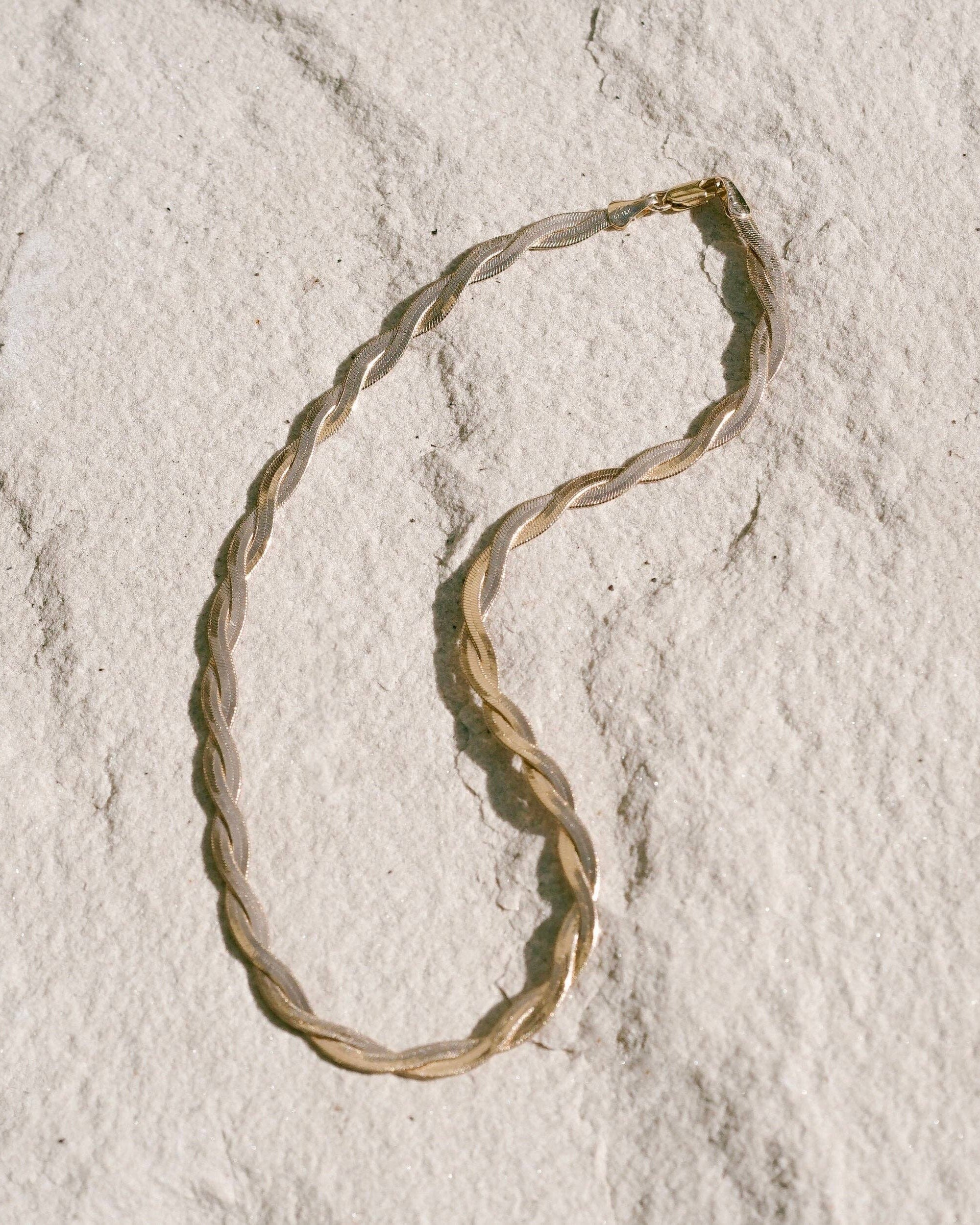 Kalia Necklace