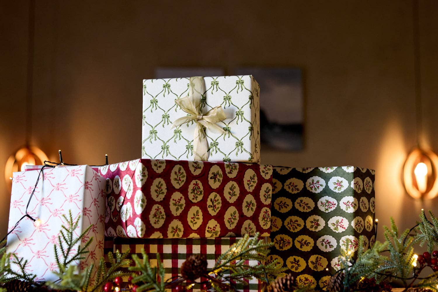 Block Printed Wrapping Paper Sheets - Scallop Tiles Holly Green