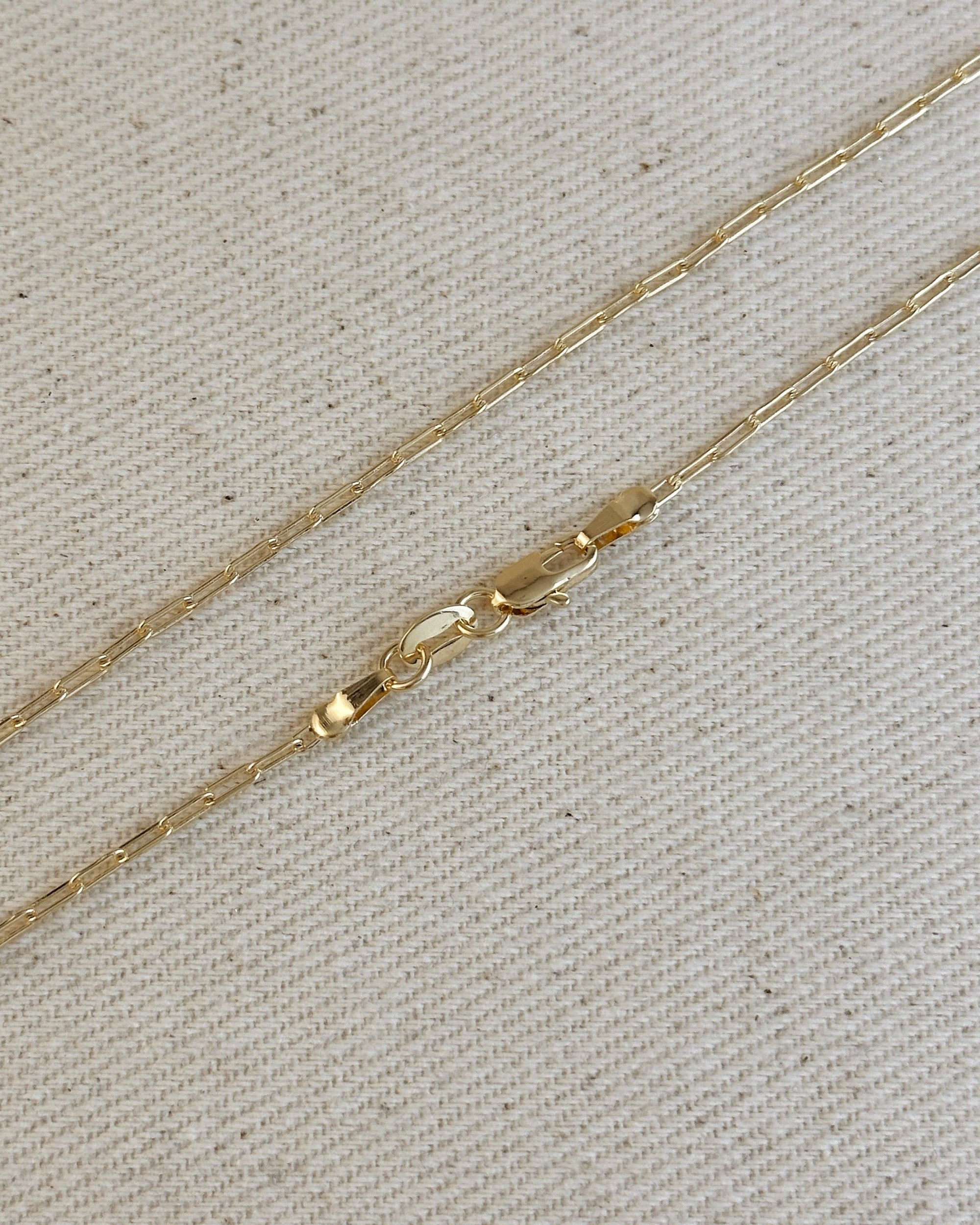 Tiny Paperclip Chain