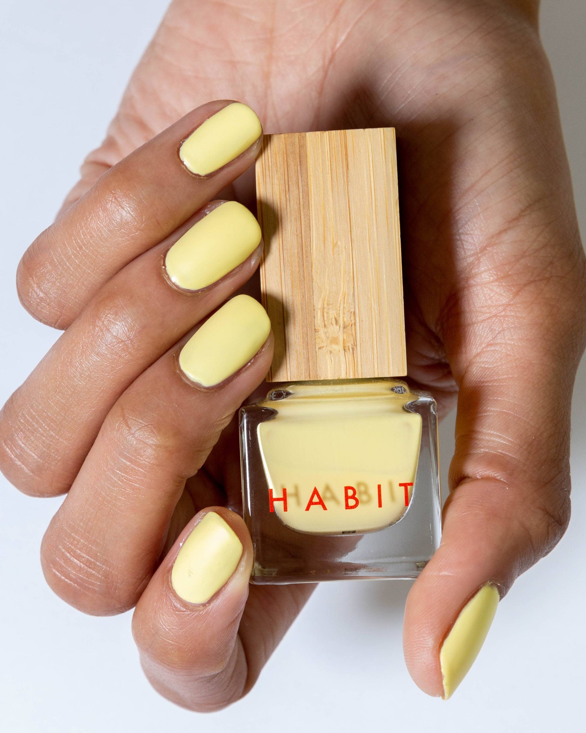 53 Daisy Chain Nail Polish