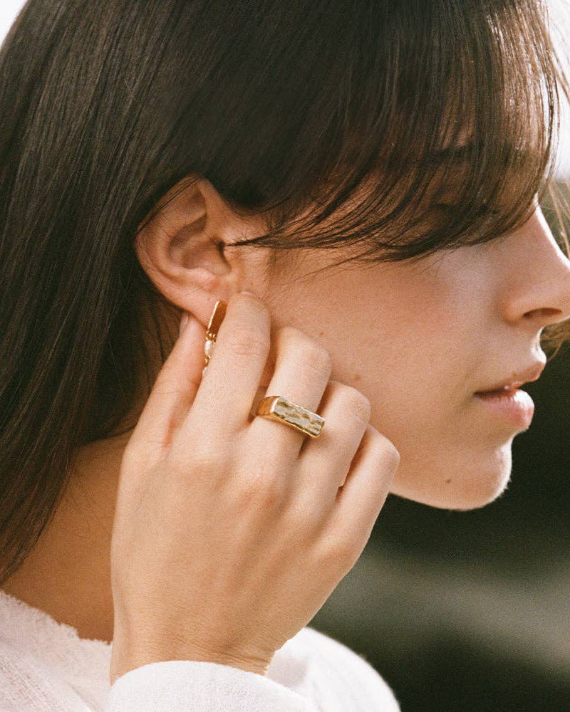 Octavia Ring