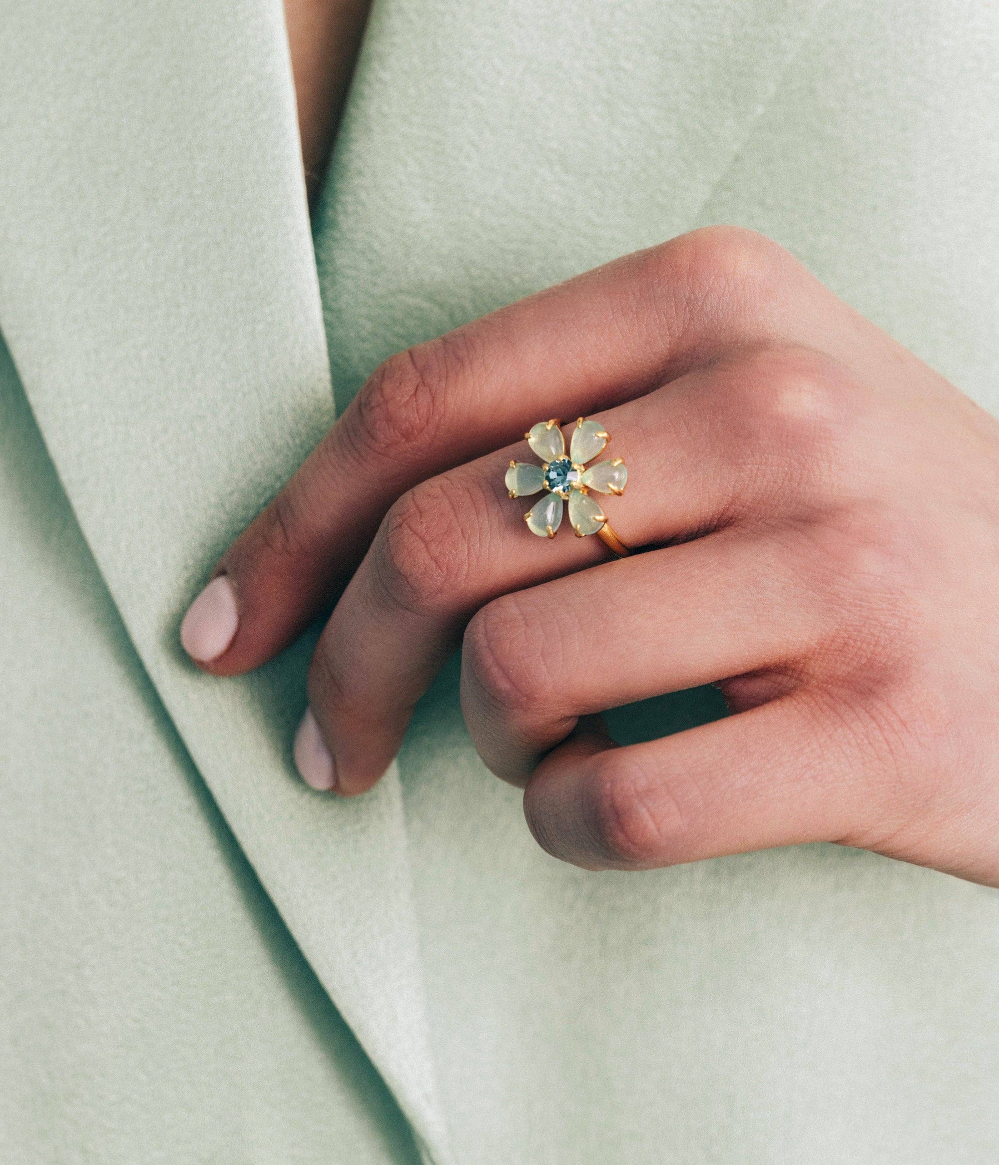 Emeline Flower Ring in Mint