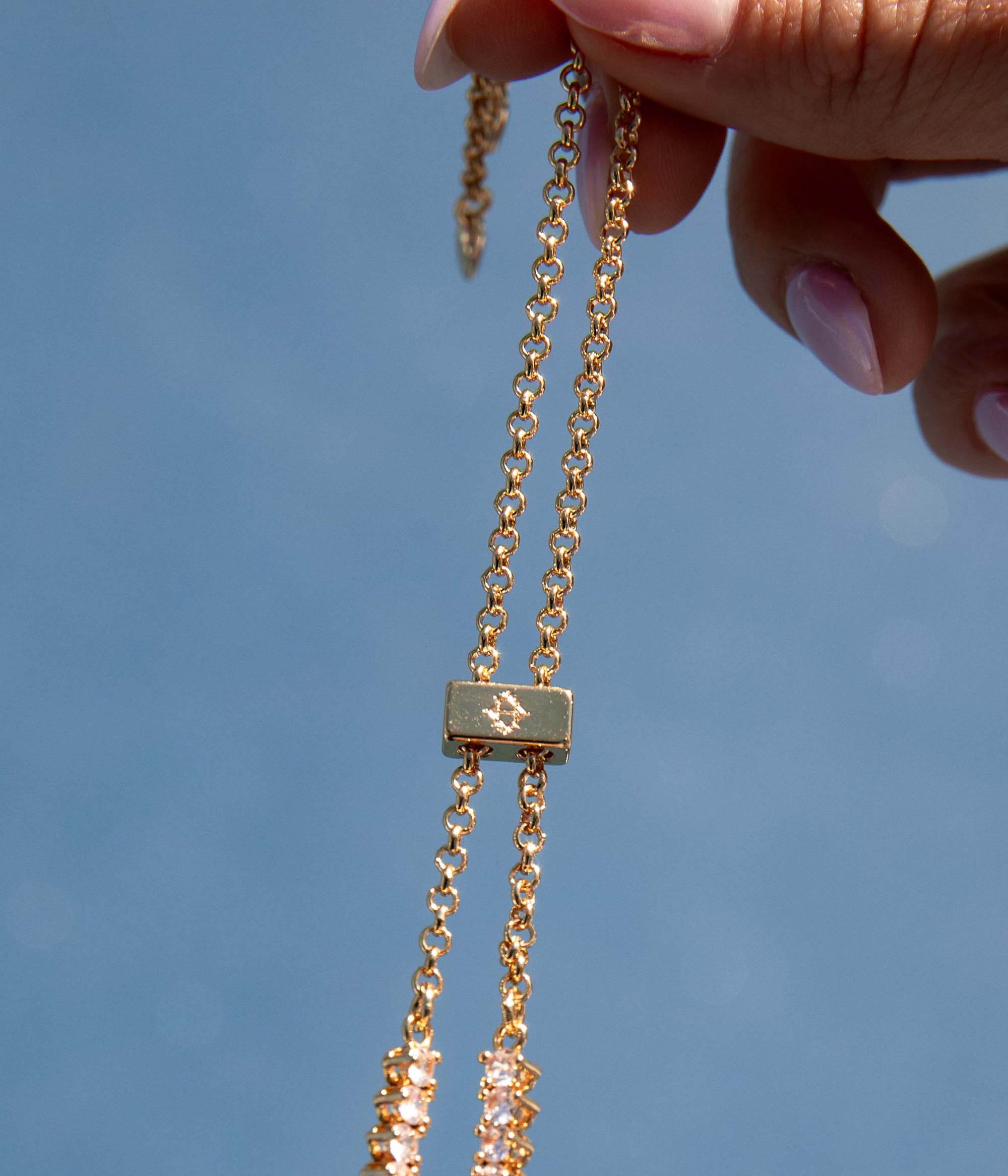 Liza Slider Necklace in Emerald