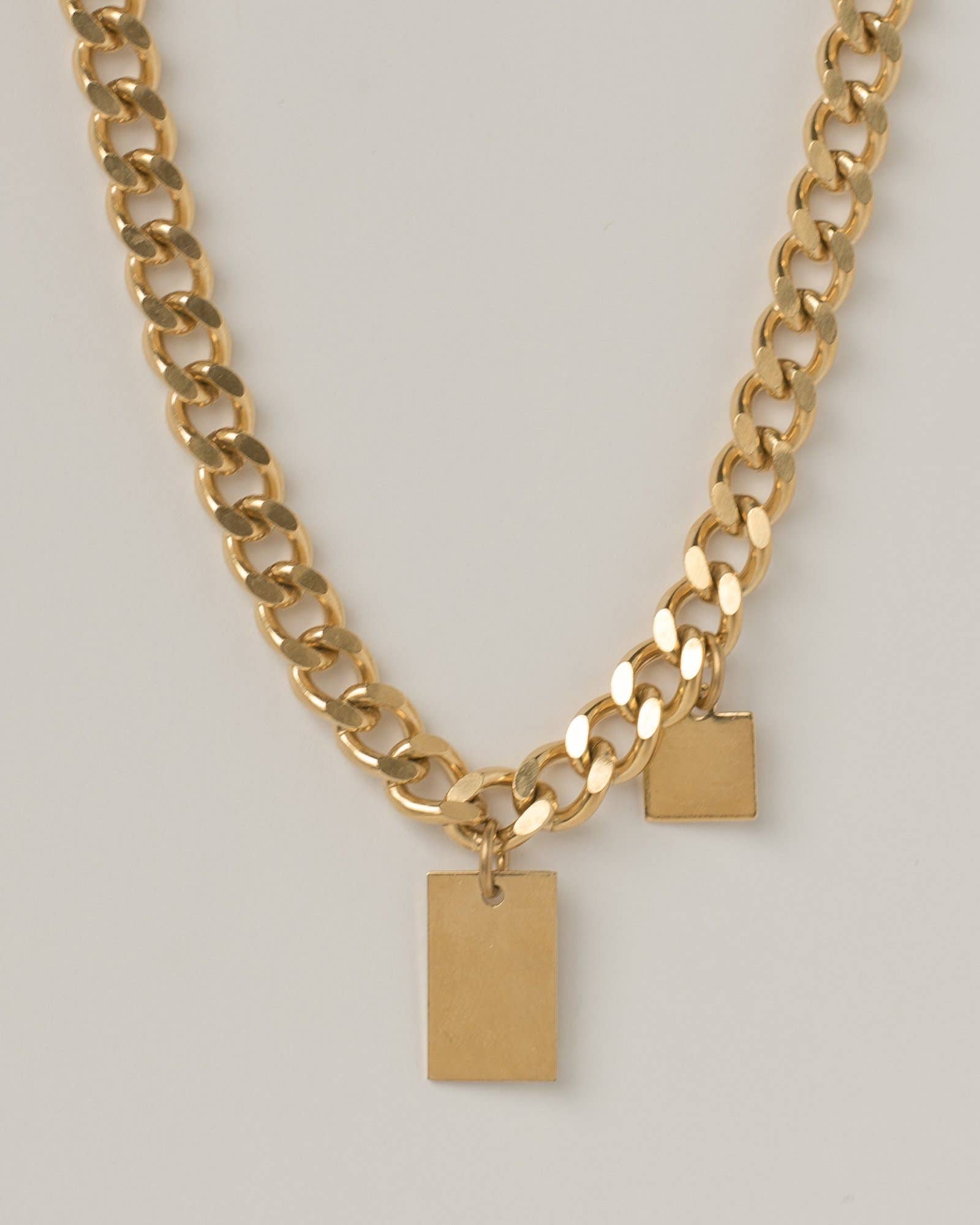 Wallace II Chain