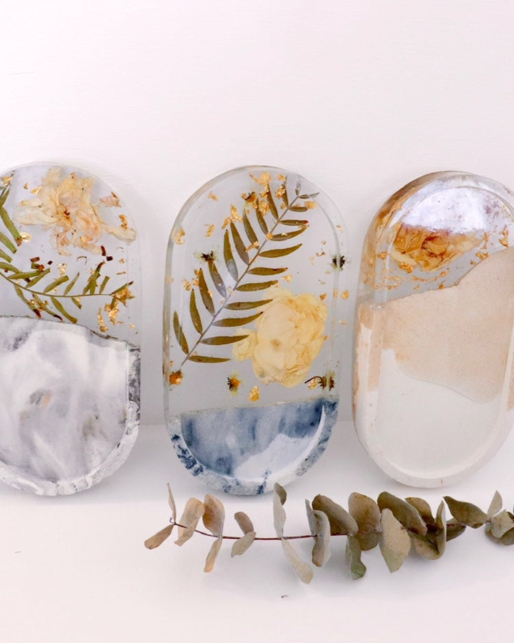 Wildflower Resin Trinket Tray
