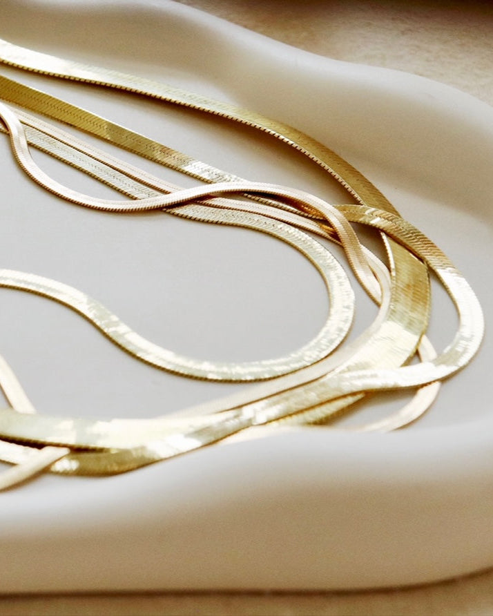 Slinky Gold Flat Herringbone Chain Necklace