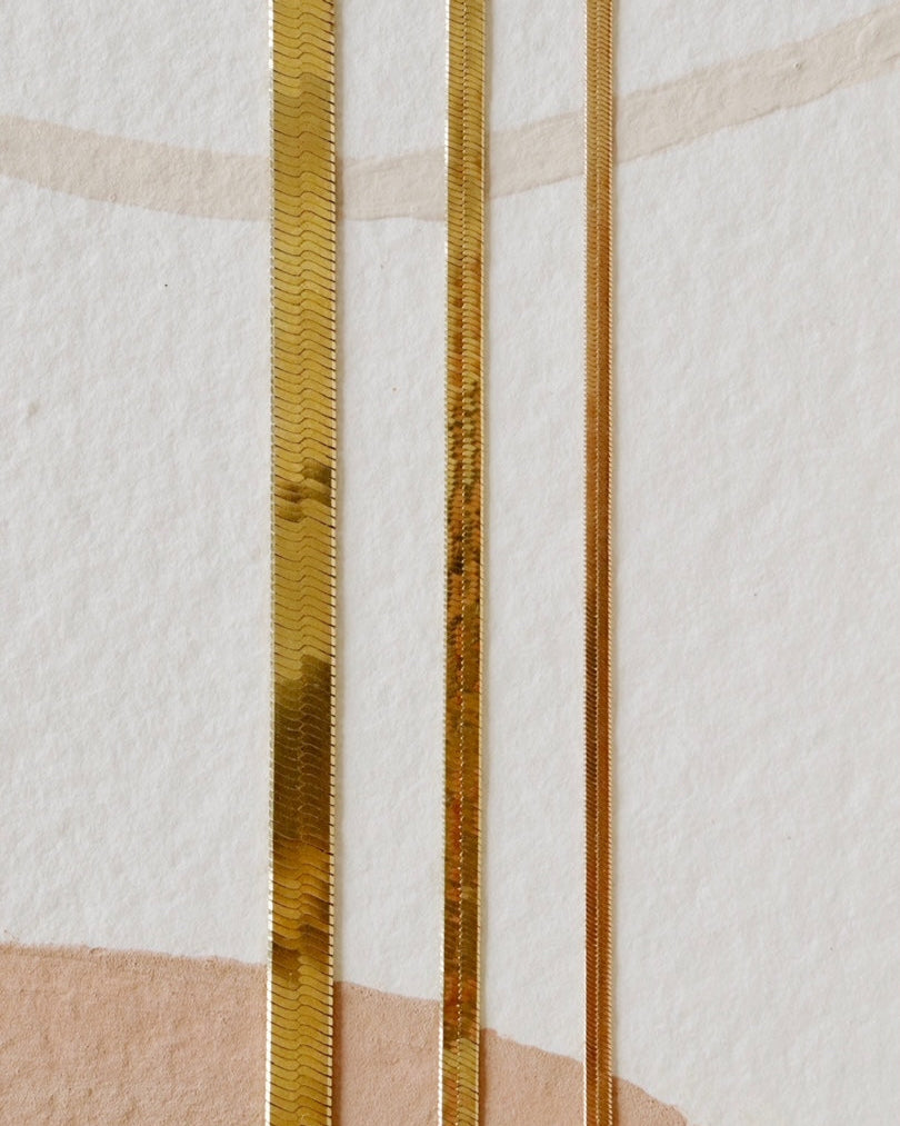Slinky Gold Flat Herringbone Chain Necklace