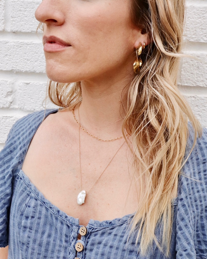 Thick Twisted Hoops