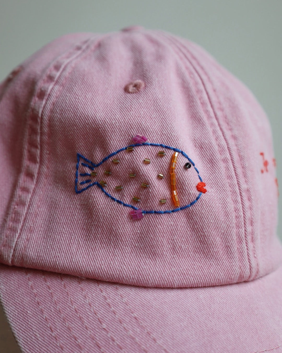 Embroidered Je me'n Fish "I don't care" Hat