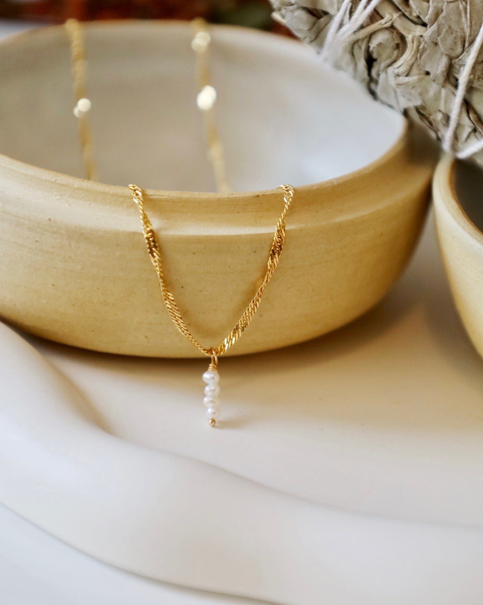 Jin Necklace
