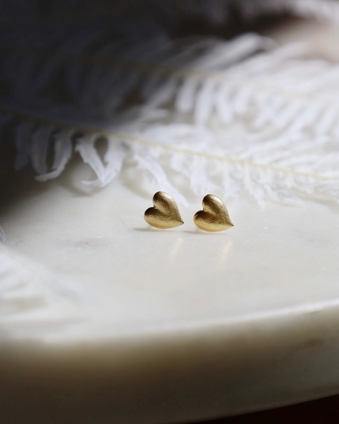 Corà  Heart Stud Earrings