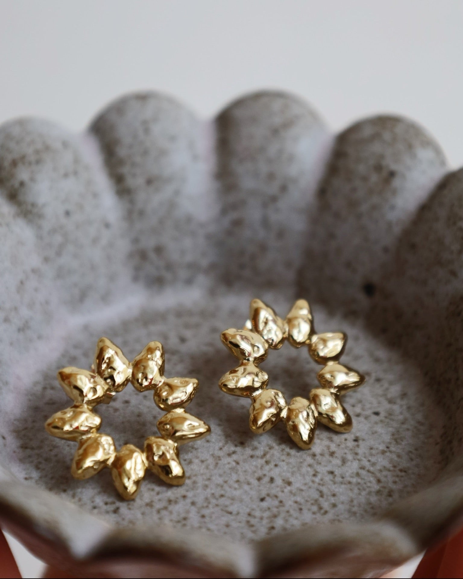 Hélia Earrings