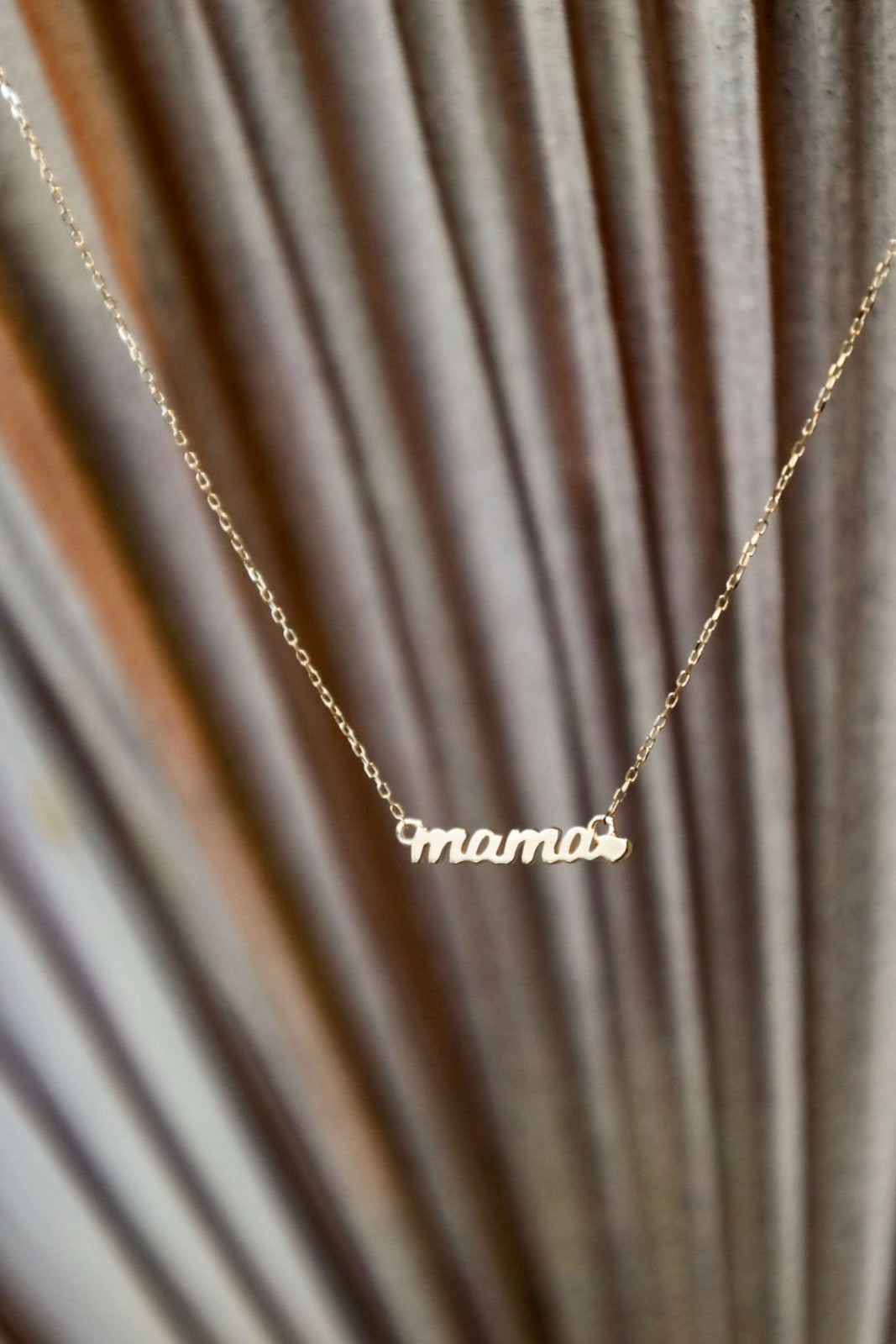 Love for Mama Pendant necklace