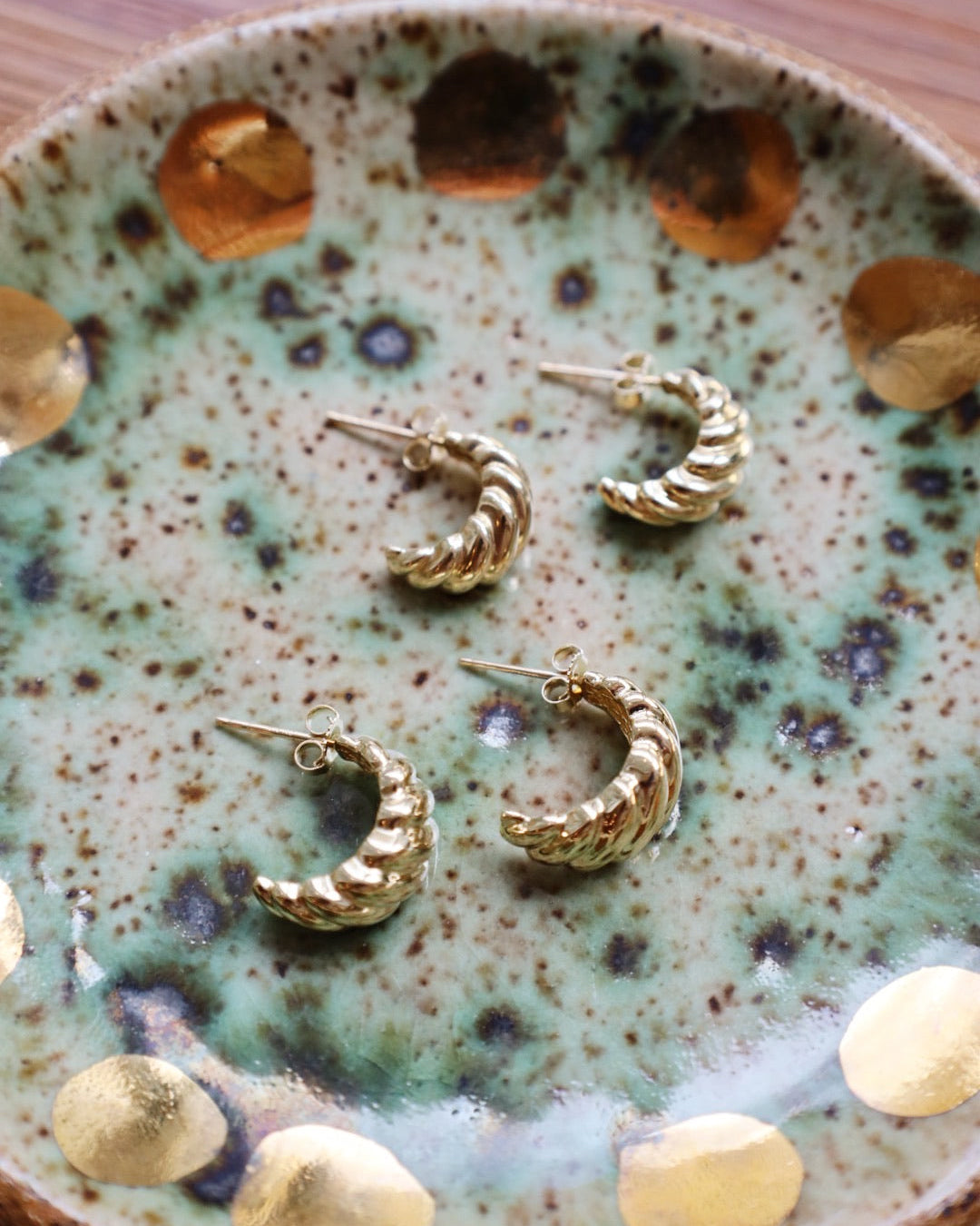 Small Croissant Stud (single)