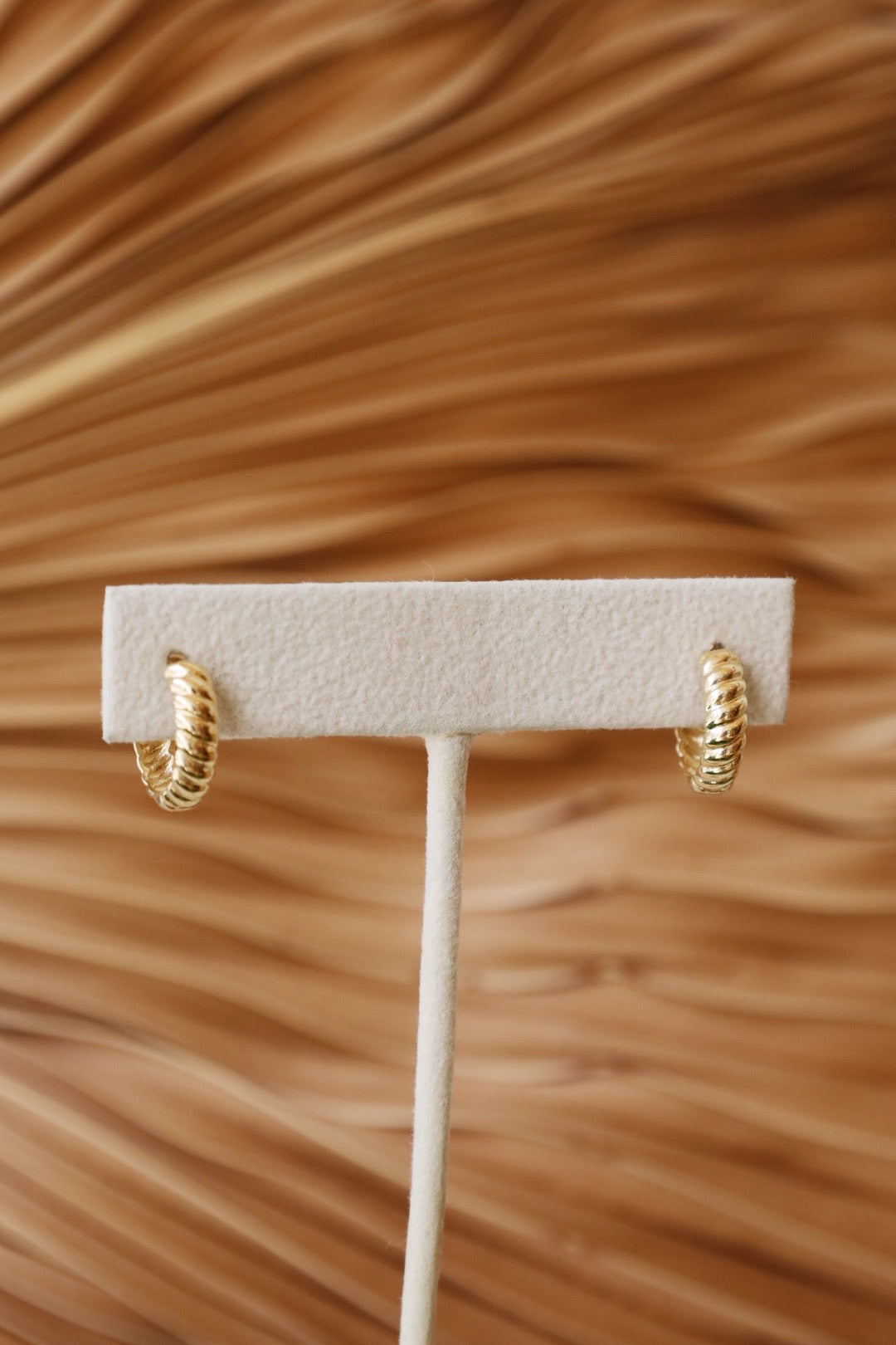 Braided Huggie Earring (single)