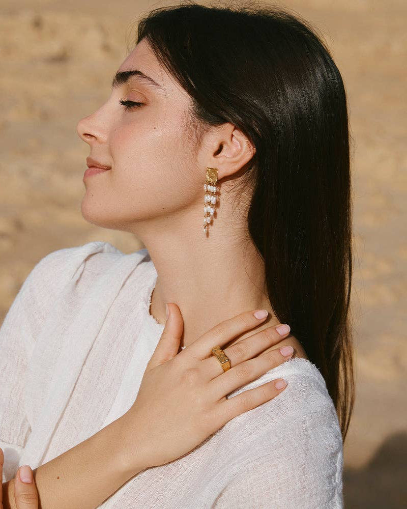 Octavia Ring
