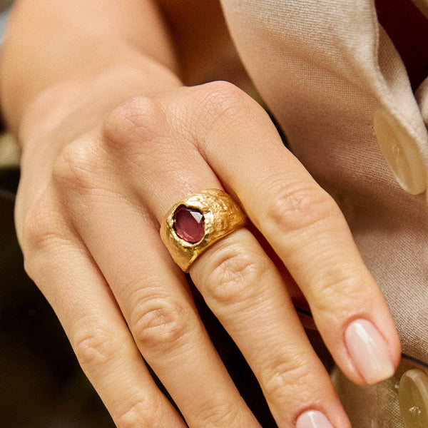 Carmen Rosewood Ring