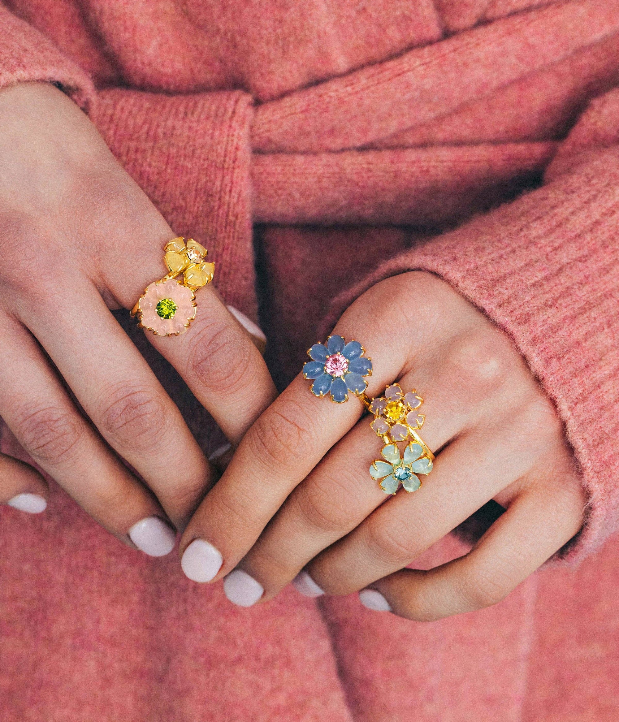 Emeline Flower Ring in Mint