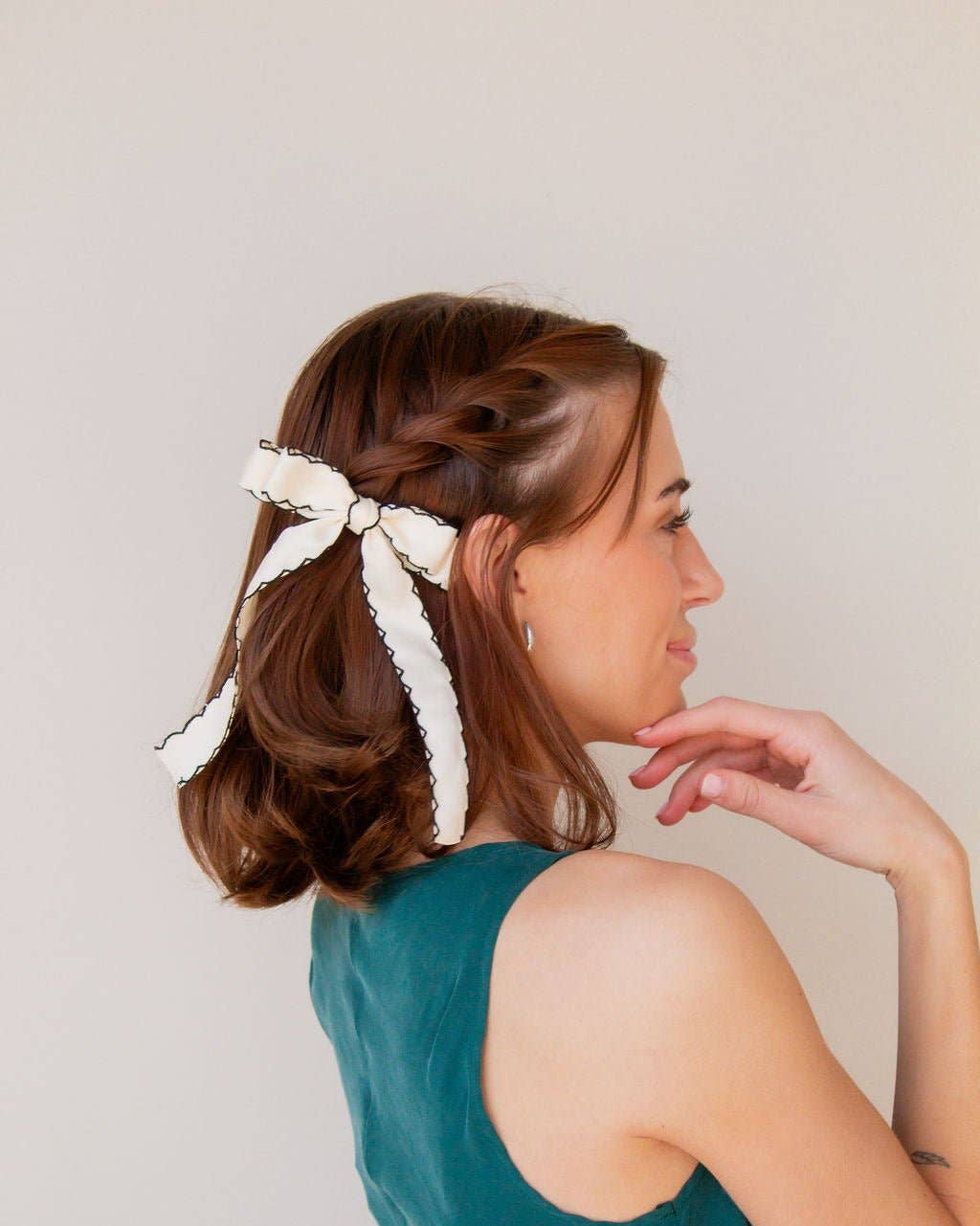 Savannah Bow Clip