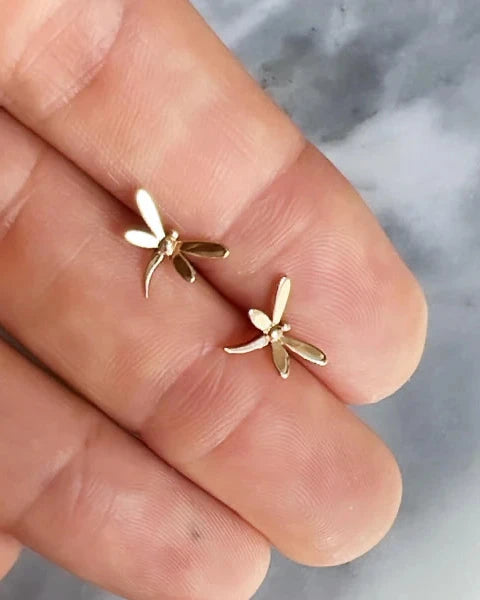 Dragonfly Stud (single)