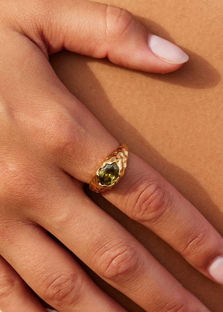 Maria Ring