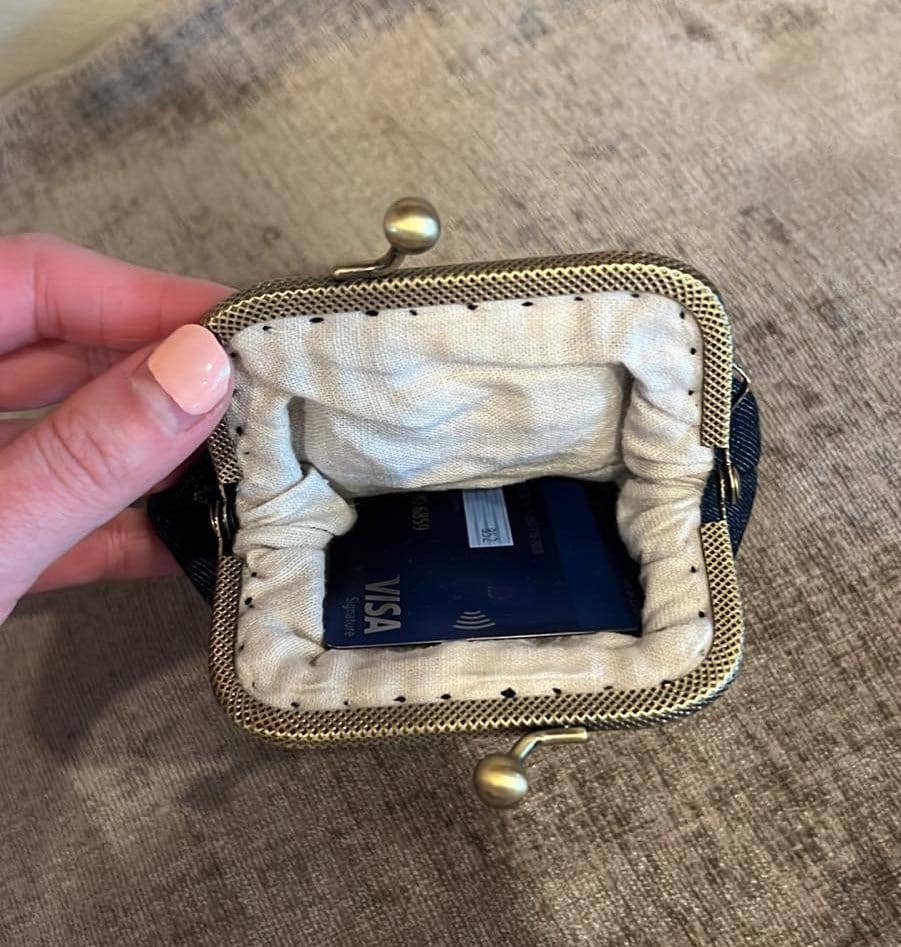 Cat Embroidered Coin Purse  ✅  (Copy)