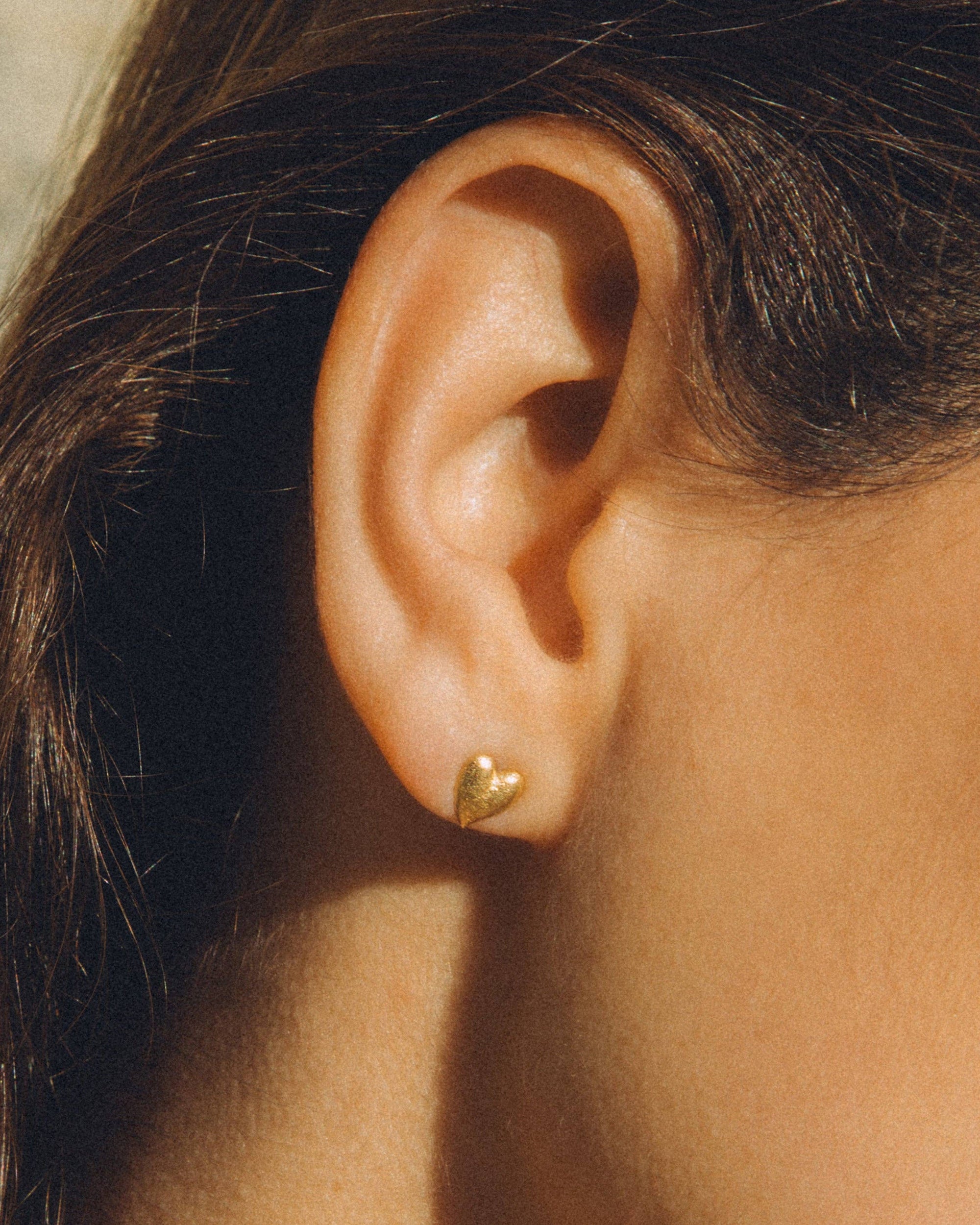 Corà  Heart Stud Earrings