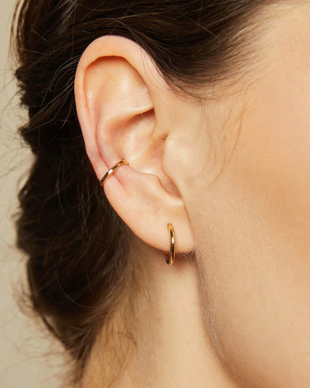 Ear cuff
