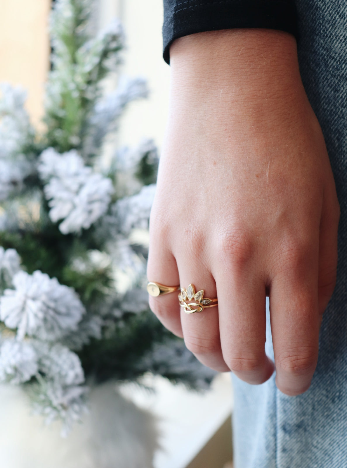 Palm Diamond Ring