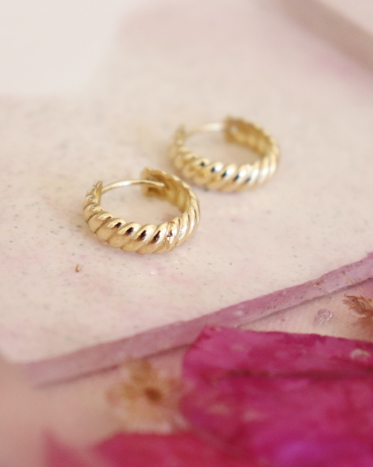 Braided Huggie Earring (single)