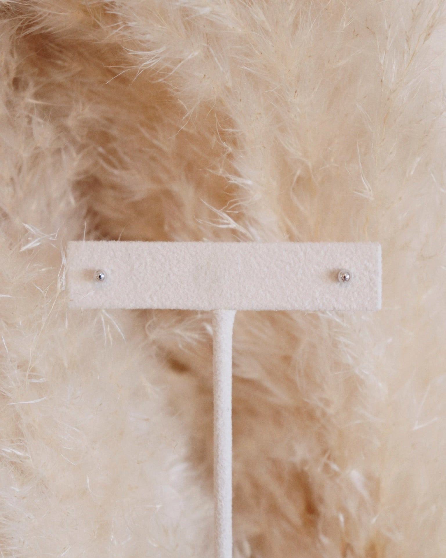 Bead Stud Earring (single)