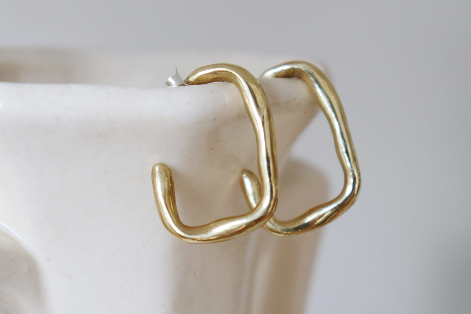 Golden Rectangle Hoops