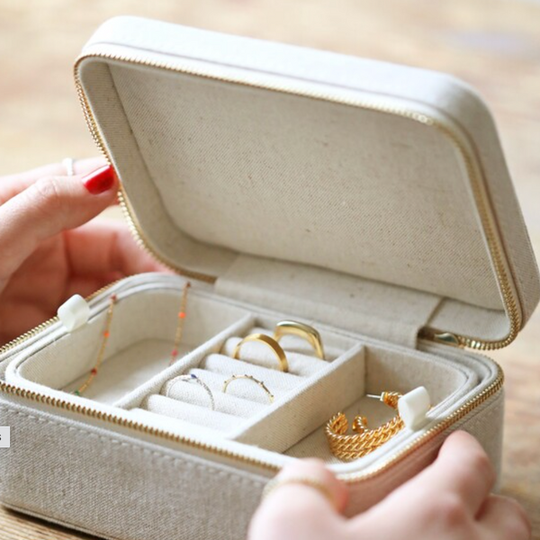 Natural Linen Jewelry Case