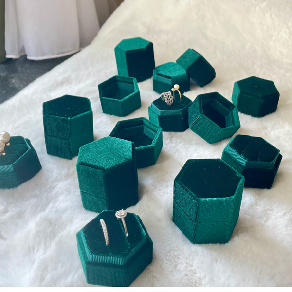 Hexagon Velvet Ring Box